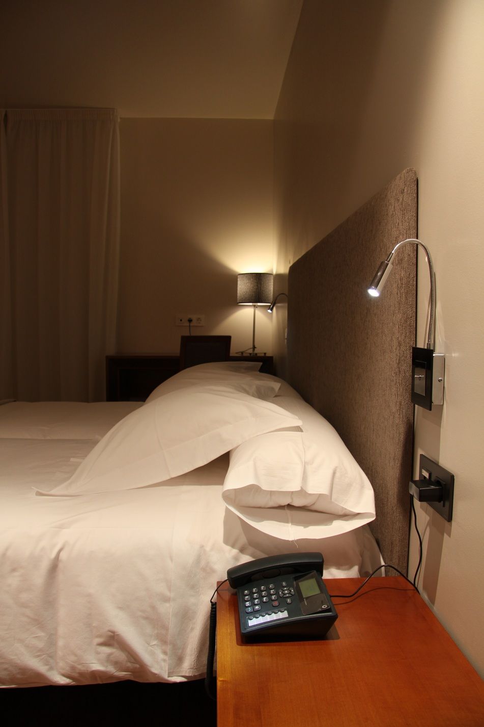 Monjas Del Carmen Hotel Granada Bilik gambar